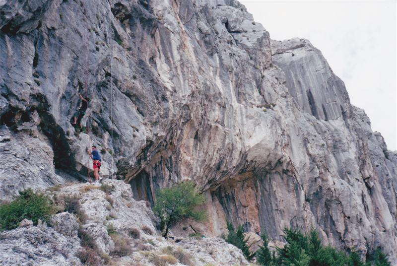 Opremanje Tople radenske i 6 miseci, trećeg i četvrtog sportskog smjera na gredi!