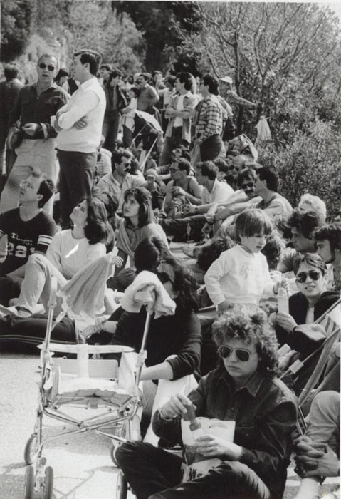 Teško je zamisliti ovakvu gužvu na penjačkim priredbama koje se danas organiziraju u našem gradu!