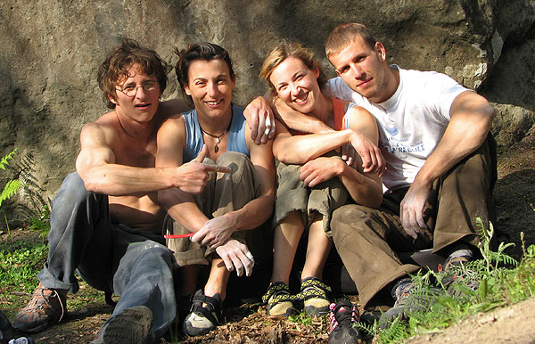 Lija, Sandra, Maja, Boći