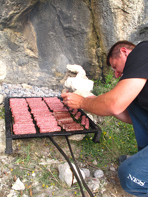 ...Zlodre ne prepušta ništa slučaju!