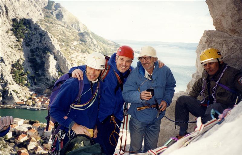 Iznad Omiša 2001. Prijatelji.....