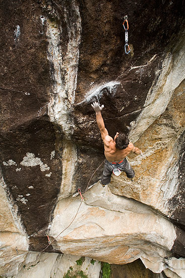The Source (8c+), Zillertal / Foto: reinhard-fichtinger.com Ajme meni nije mi dobro!!!