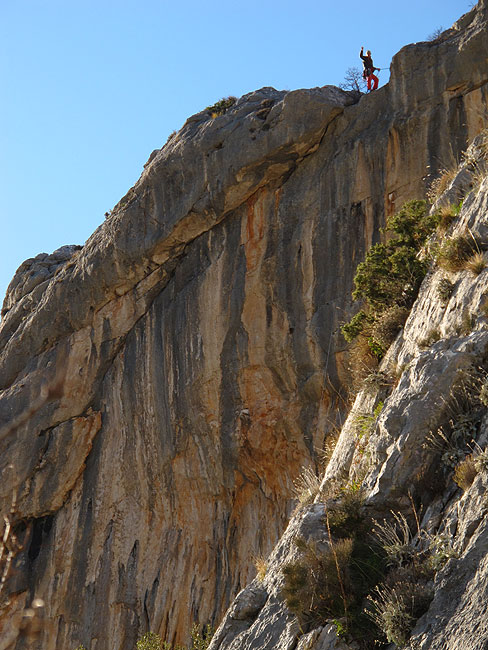 Demir u napadu od gori!