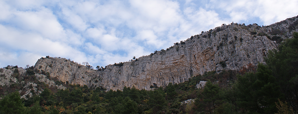 Amfiteatar Smrke "Dajte mi 100 000 težaka i zaspitat ću Dalmaciju!" (Napoleon Bonaparte)