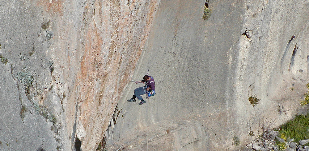 Zloki tijekom bušenja top projekta Revolucija!