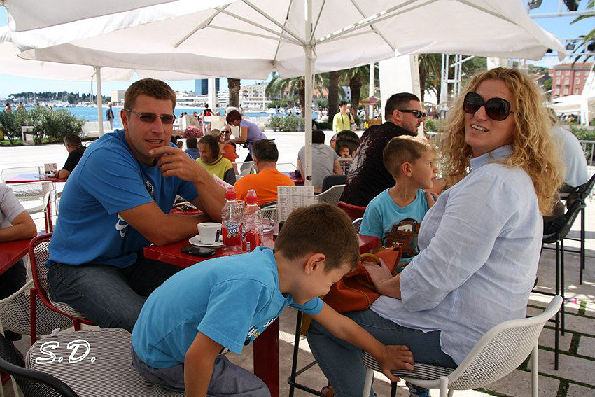 Sa Tomom, Rokom i Dijom na splitskoj špici... /Foto: Dvornik