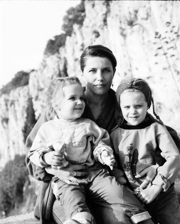 Majka Vera odgojila je još jednu penjačicu...