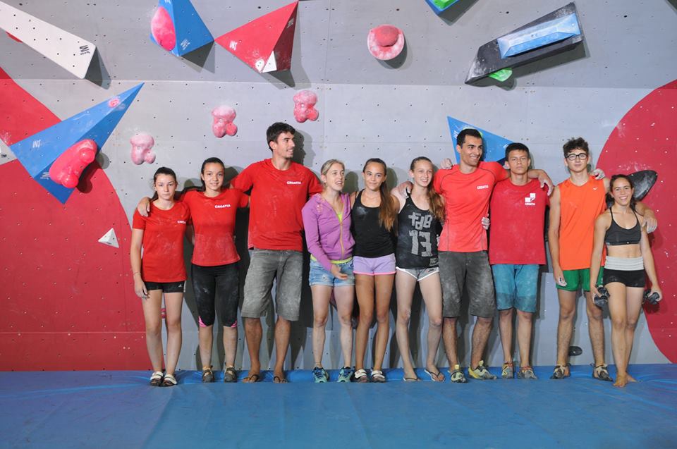 The Team Naši u dvorani Area 57 u Vicenzi, na povratku doma! Jenny je otvorila ujutrodvoranu samo za nas Bog je blagoslovia!