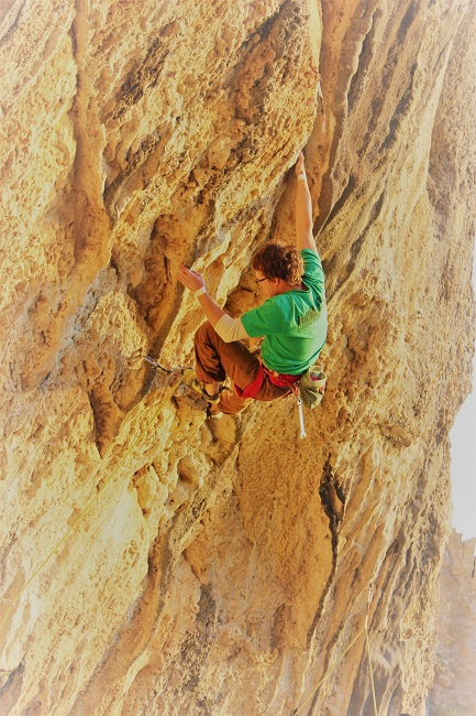 One winter in paradise (7c/c+)