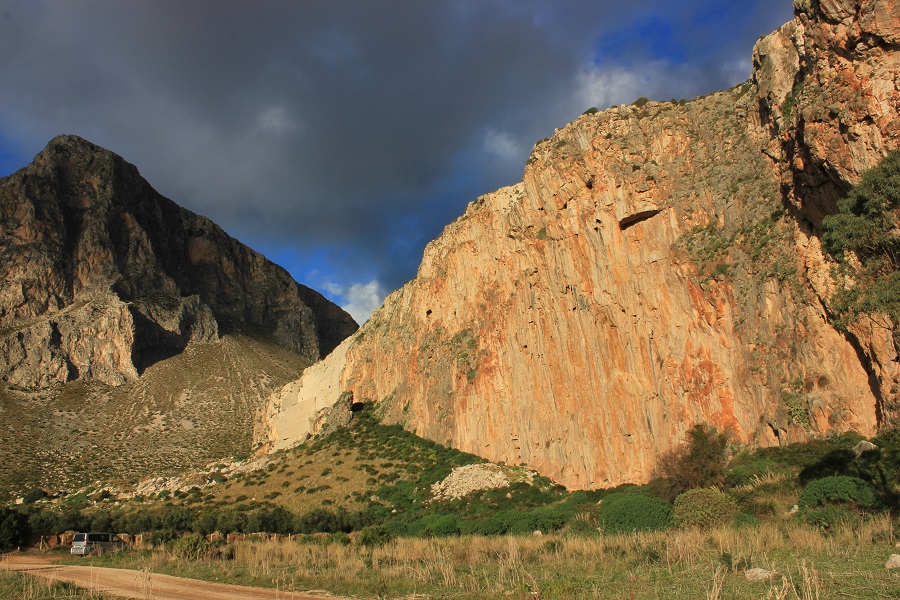 Impozantni biser od sektora.