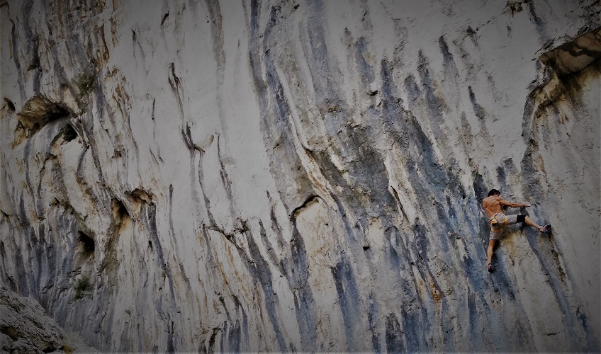 Frenk U (teškom) boyu, tamo di prestaje svaka zajebancija - Velikoj Rupi Markezine Grede