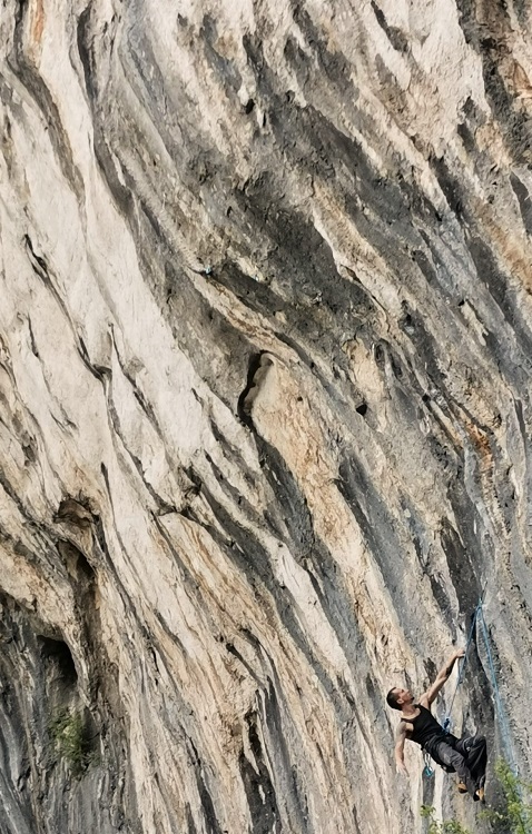 Balkan (8b+/c) FA - život piše romane!