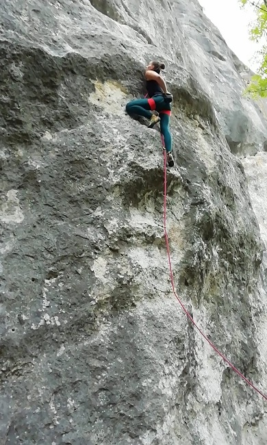 ... u Maloj Sireni (8a/a+), Pokojec / foto: PK Vertikal