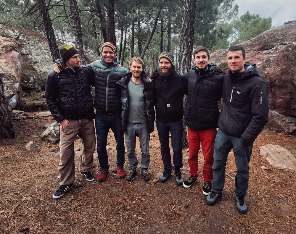 Nalle & Vitezovi Legendaran susret u Albarracinu! "Di si legendo, koa šema, ovo ono?"