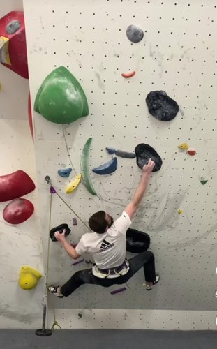 Will na replici sa koloturon u pripremi za fleš!